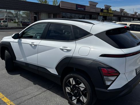 Used 2024 Hyundai Kona SEL AWD/4WD image 12