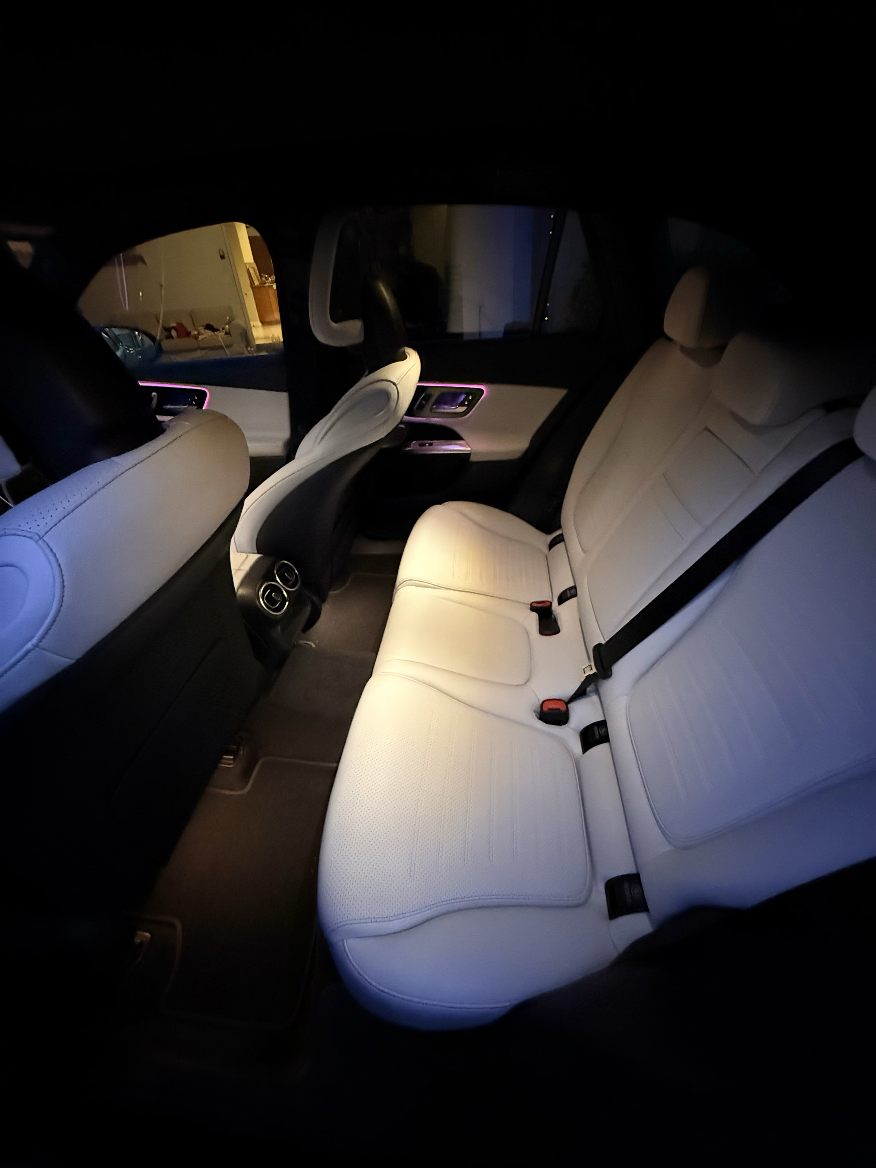 Used 2024 Mercedes-Benz GLC 300 4MATIC image 18