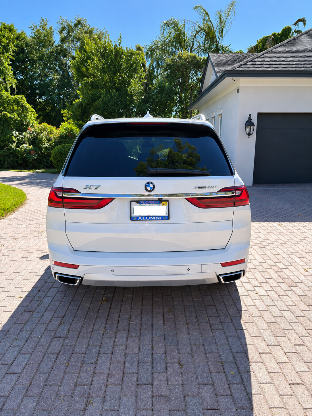 Used 2022 BMW X7 xDrive40i w/ Executive Package AWD/4WD image 5