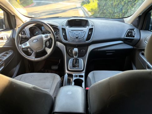 Used 2014 Ford Escape SE image 6