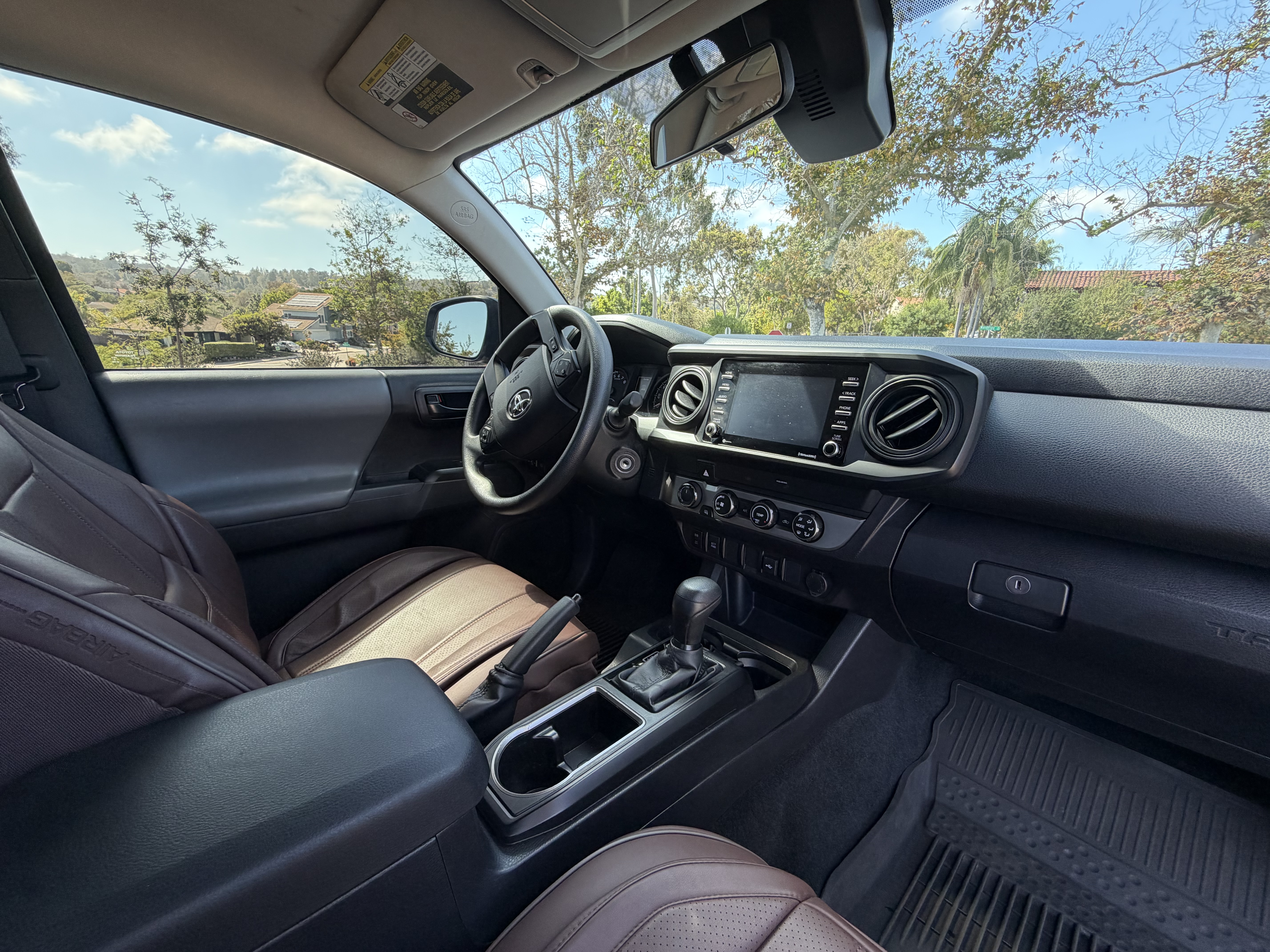 Used 2023 Toyota Tacoma SR AWD/4WD image 13