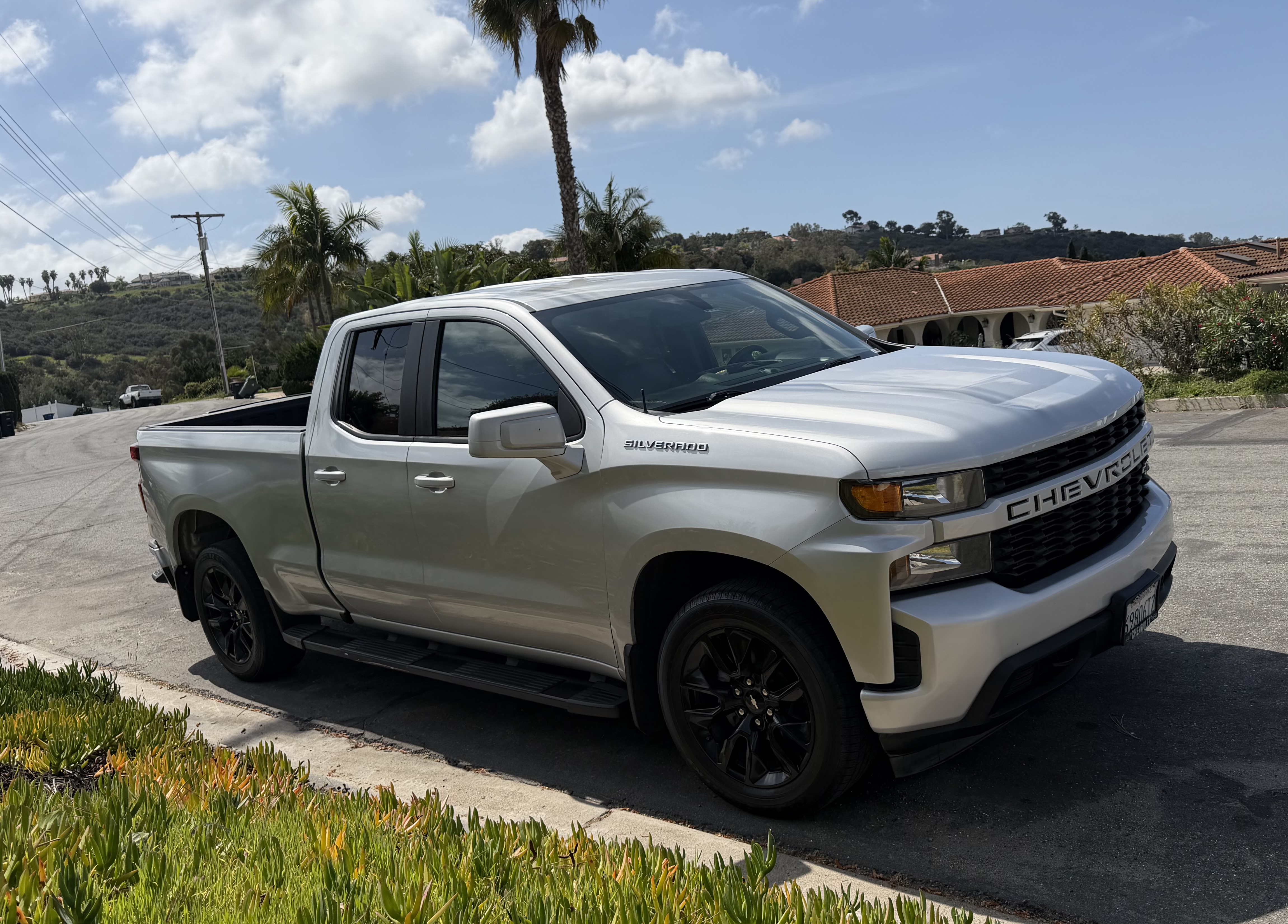 Used 2019 Chevrolet Silverado 1500 Custom RWD image 4