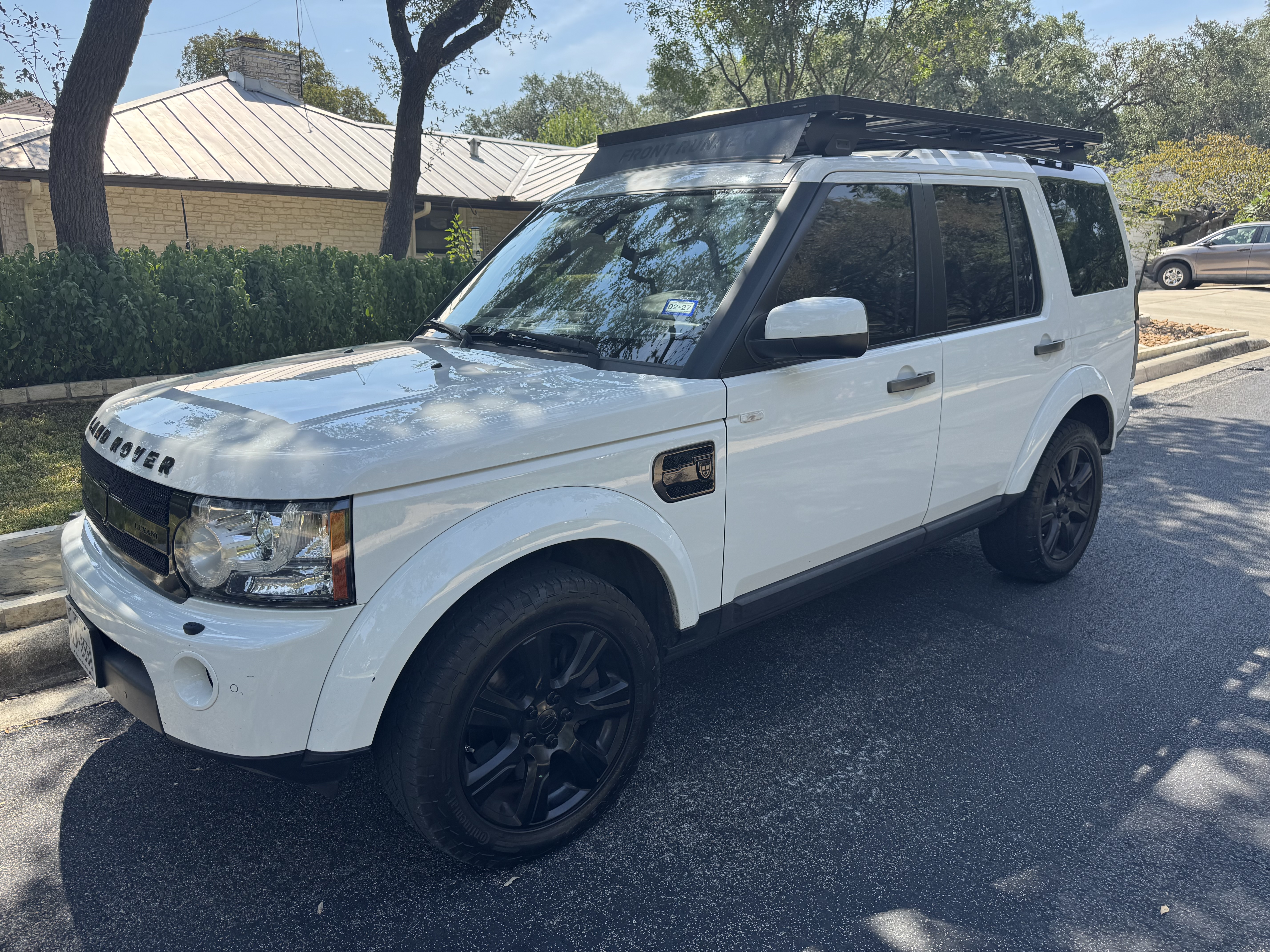 Used 2013 Land Rover LR4 HSE LUX AWD/4WD image 1