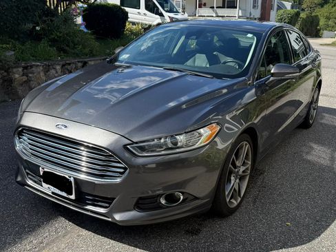 Used 2016 Ford Fusion Titanium AWD/4WD image 1