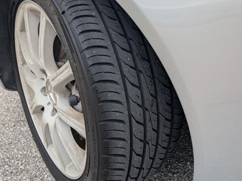 Used 2005 Mercedes-Benz SLK 350 image 12