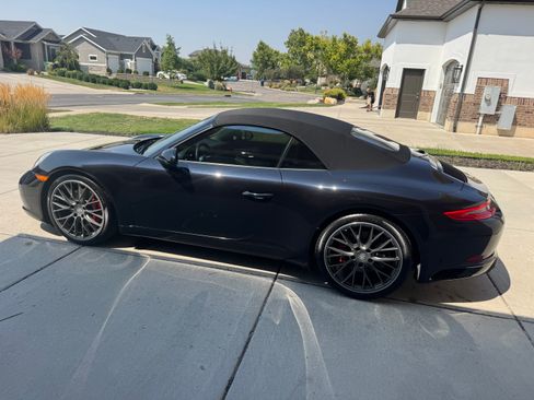 Used 2017 Porsche 911 Carrera S RWD image 17