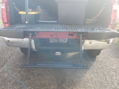 Used 2012 Ford F250 Lariat w/ Chrome Pkg image 15