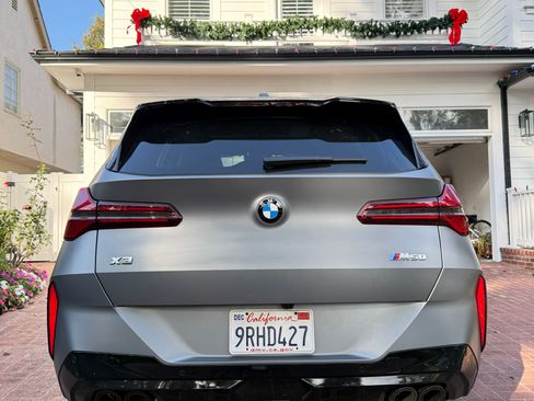 Used 2025 BMW X3 M50 w/ Premium Package image 5