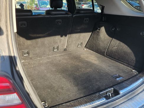 Used 2010 Mercedes-Benz ML 350 4MATIC image 6