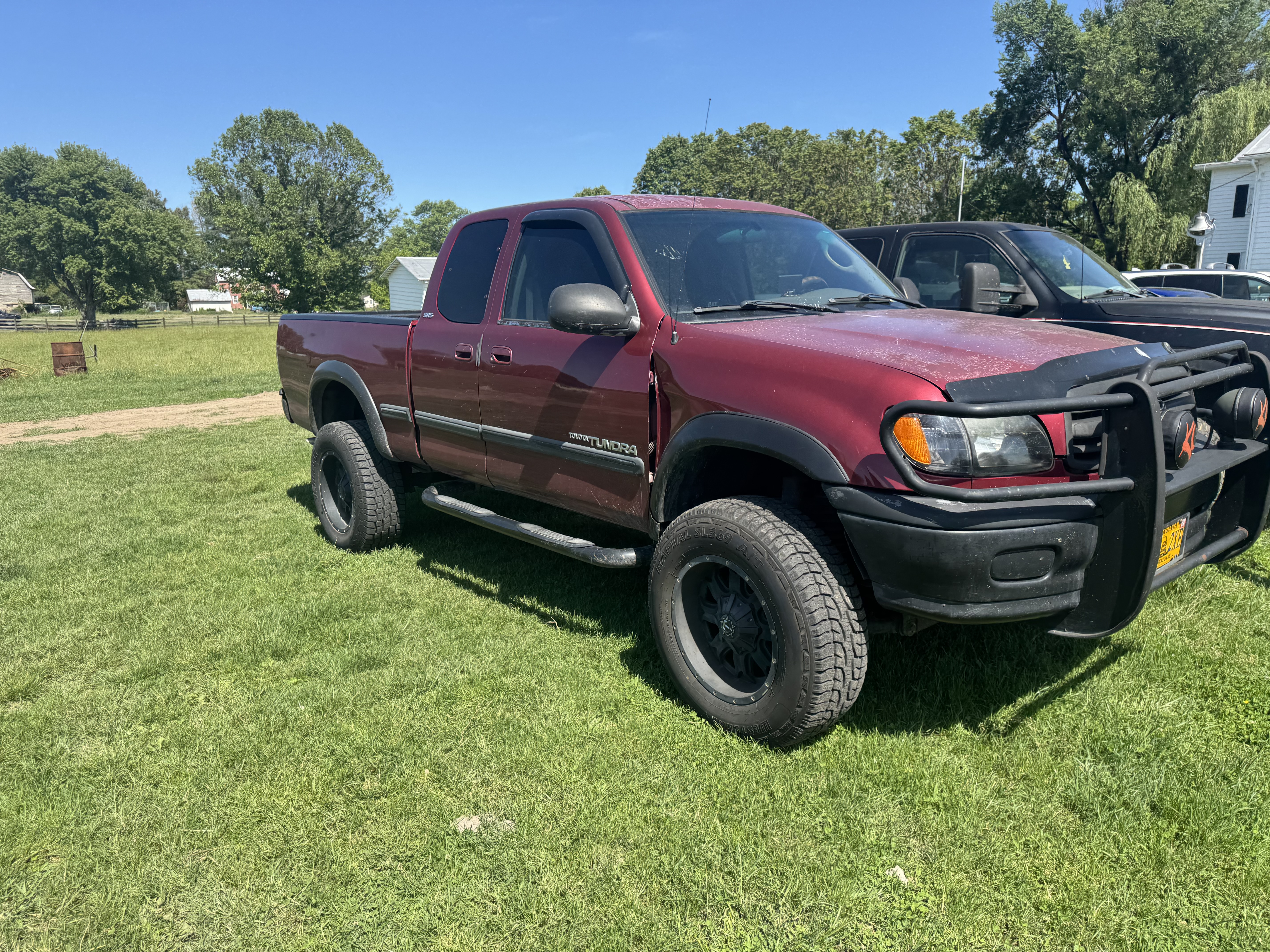 Used 2000 Toyota Tundra SR5 AWD/4WD image 1