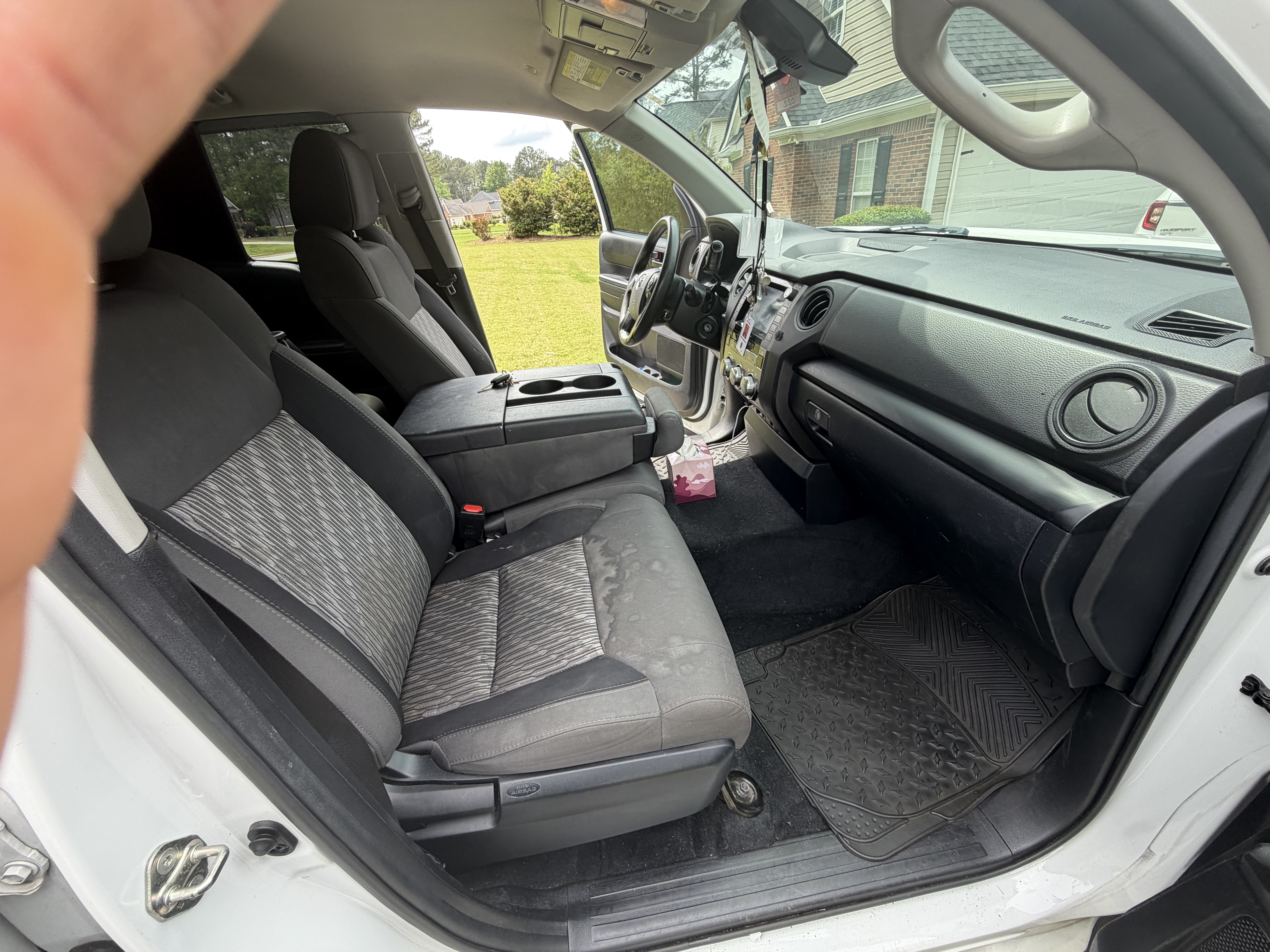 Used 2020 Toyota Tundra SR RWD image 9
