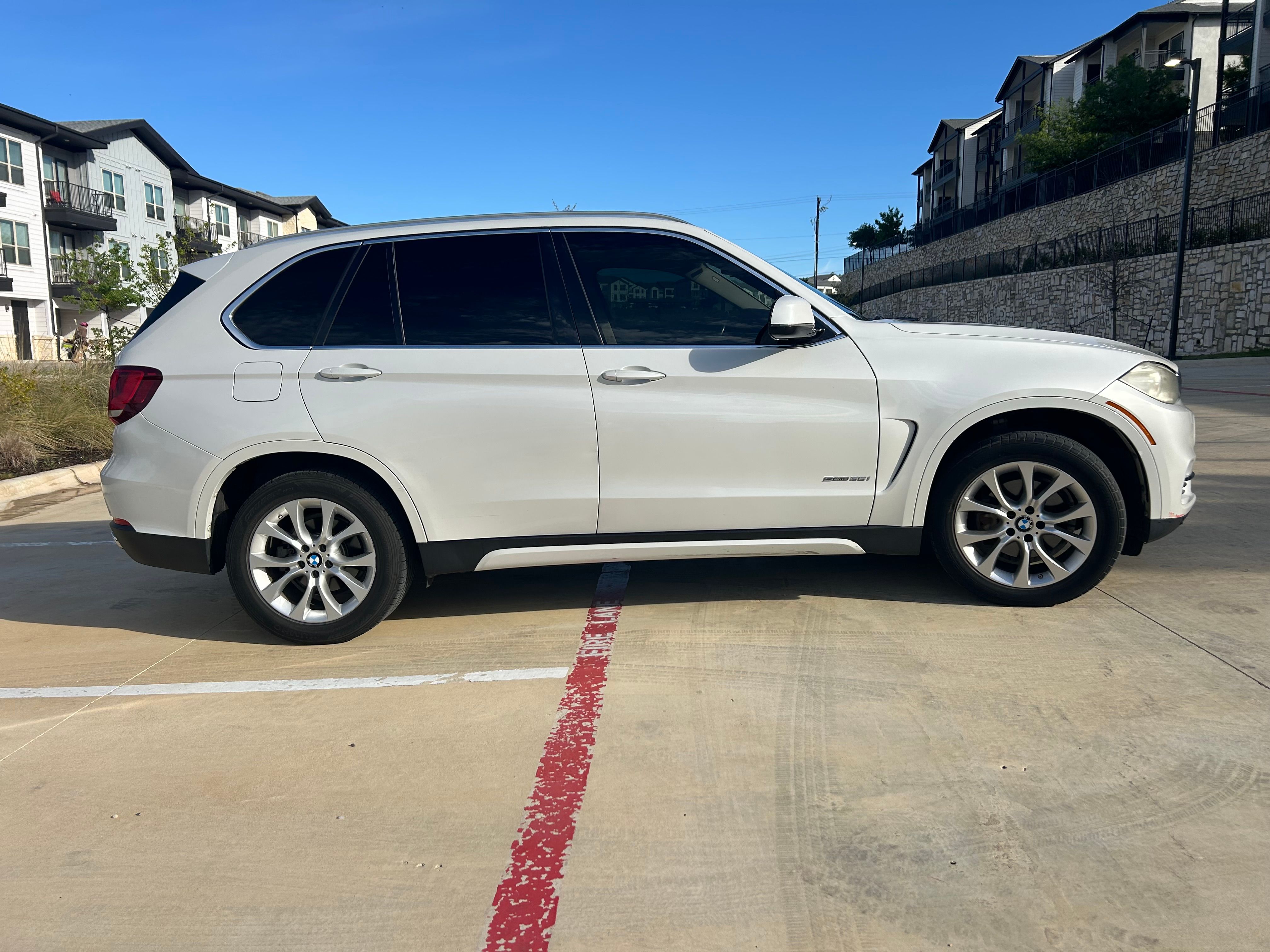 Used 2014 BMW X5 sDrive35i w/ Premium Package RWD image 2