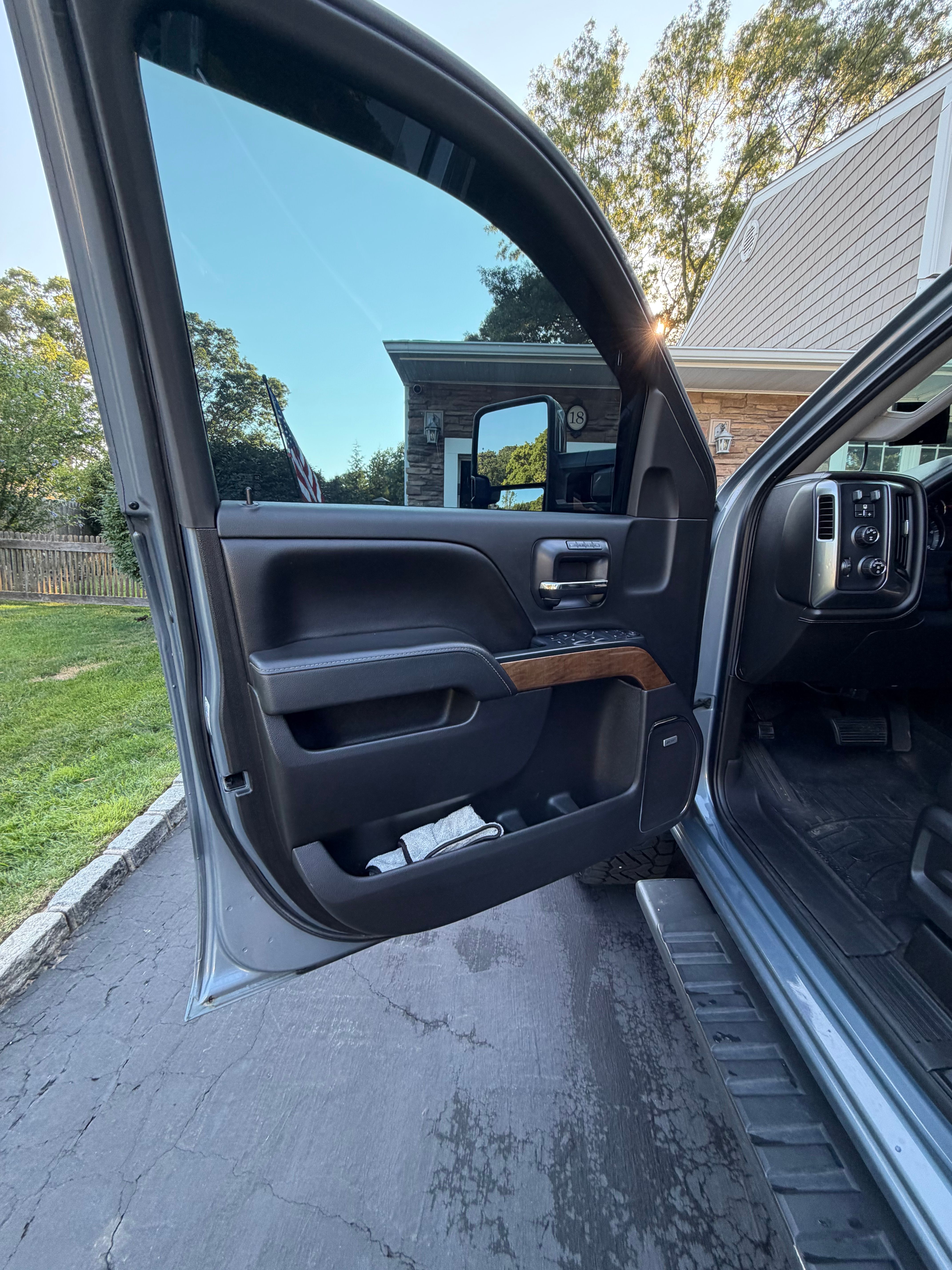 Used 2015 Chevrolet Silverado 2500 LTZ w/ Duramax Plus Package AWD/4WD image 14