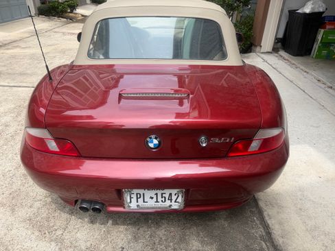 Used 2001 BMW Z3 3.0i RWD image 2