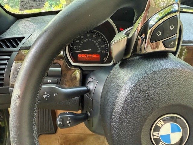 Used 2007 BMW Z4 3.0i RWD image 8