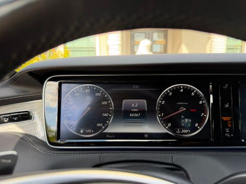 Used 2017 Mercedes-Benz S 550 Cabriolet image 21