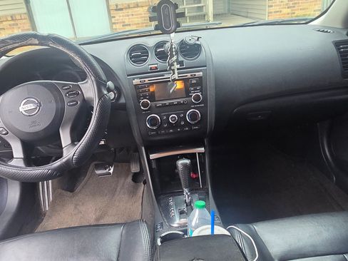 Used 2011 Nissan Altima 2.5 SL w/ 2.5SL Pkg image 5