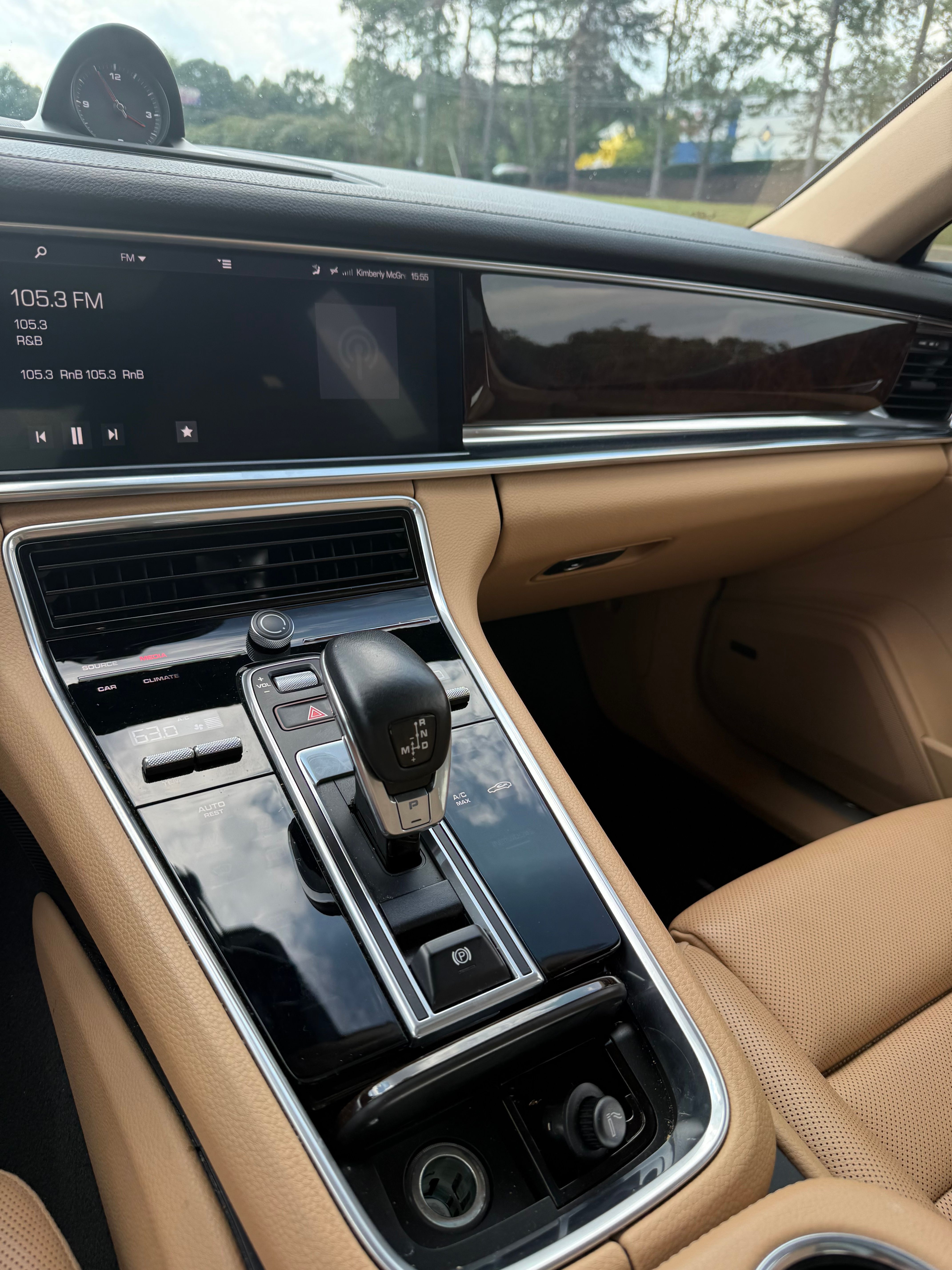 Used 2018 Porsche Panamera 4 AWD/4WD image 15