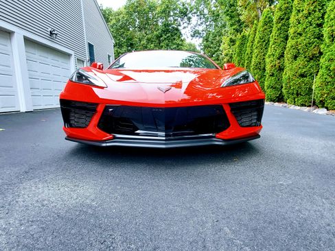 Used 2020 Chevrolet Corvette Stingray Preferred Cpe w/ 2LT Preferred Equipment Group RWD image 11