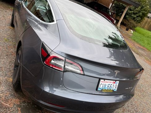 Used 2020 Tesla Model 3 Long Range image 12