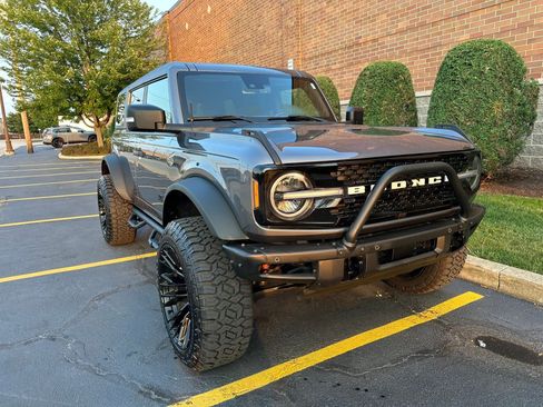 Used 2023 Ford Bronco Wildtrak image 25