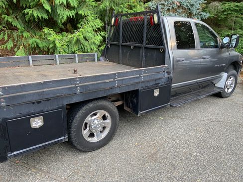 Used 2005 Dodge Ram 3500 Truck SLT w/ Quad Cab Big Horn Value Group image 9