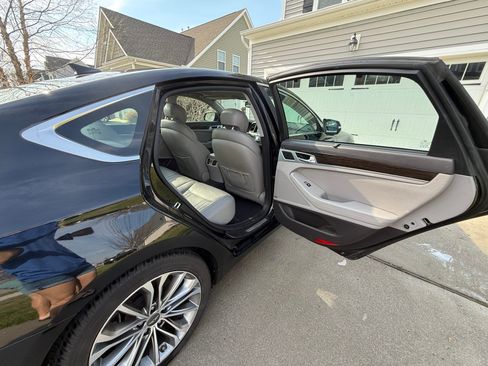 Used 2015 Hyundai Genesis 3.8 w/ Option Group 02 image 15