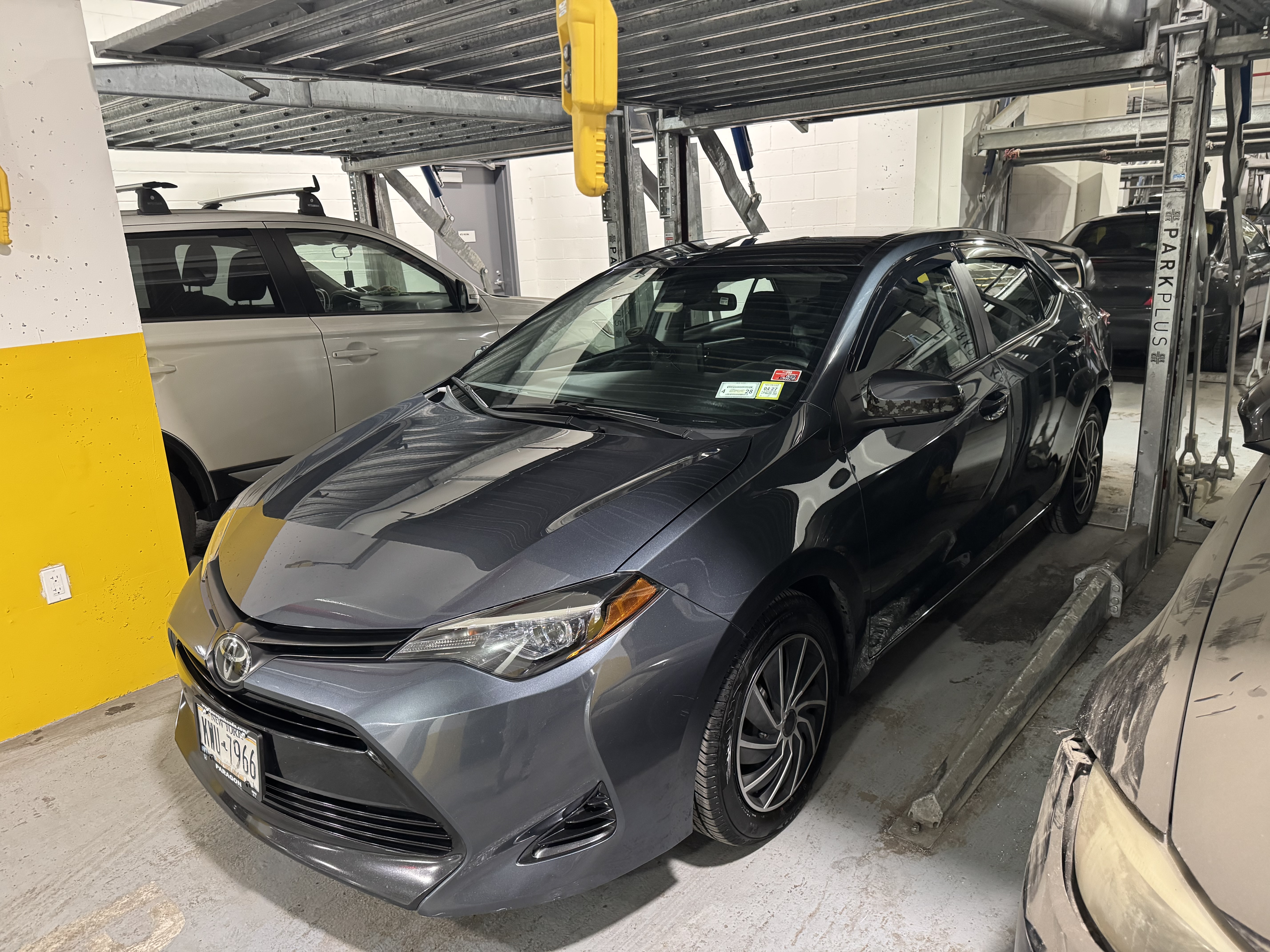 Used 2019 Toyota Corolla LE FWD image 6
