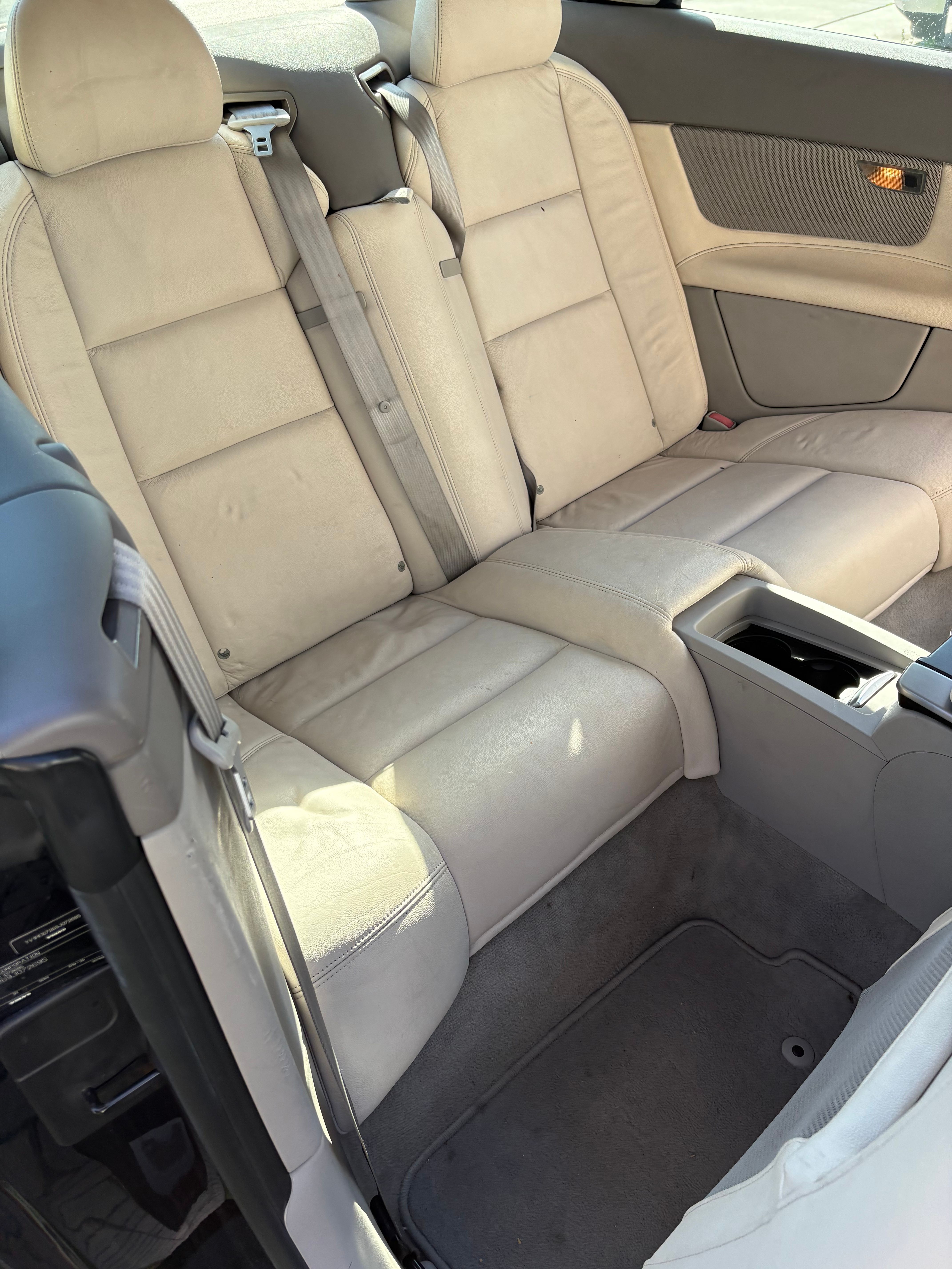 Used 2009 Volvo C70 T5 FWD image 13