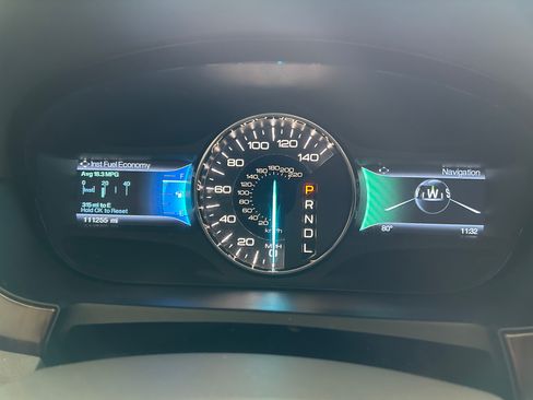 Used 2014 Ford Edge Limited w/ Equipment Group 301A FWD image 9