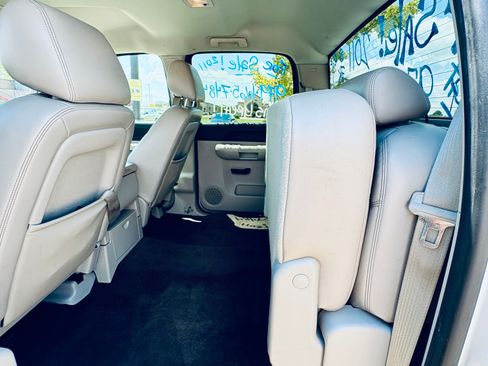 Used 2011 Chevrolet Silverado 1500 LT w/ Texas Edition image 18