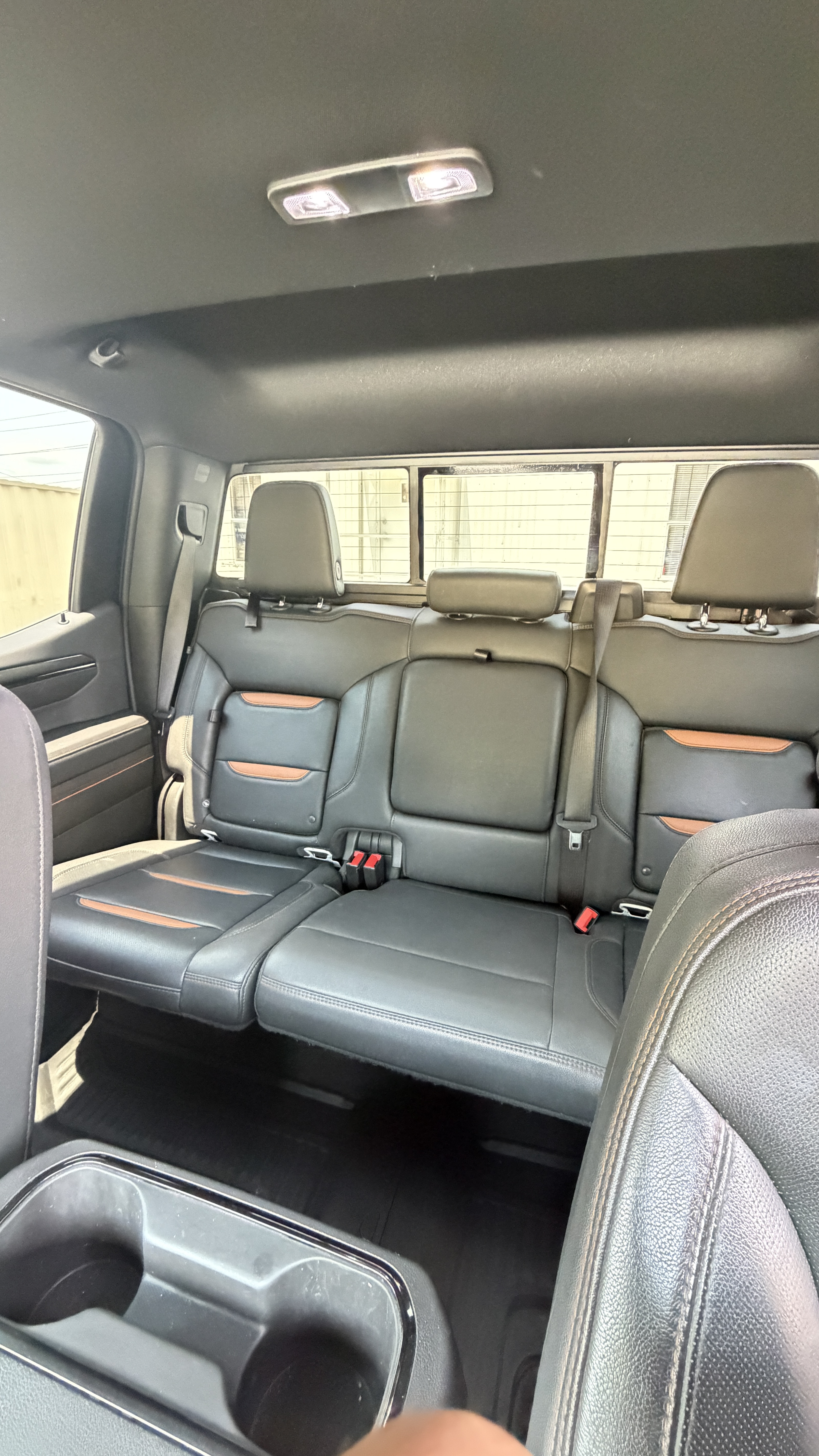 Used 2023 GMC Sierra 1500 AT4 w/ AT4 Preferred Package AWD/4WD image 6