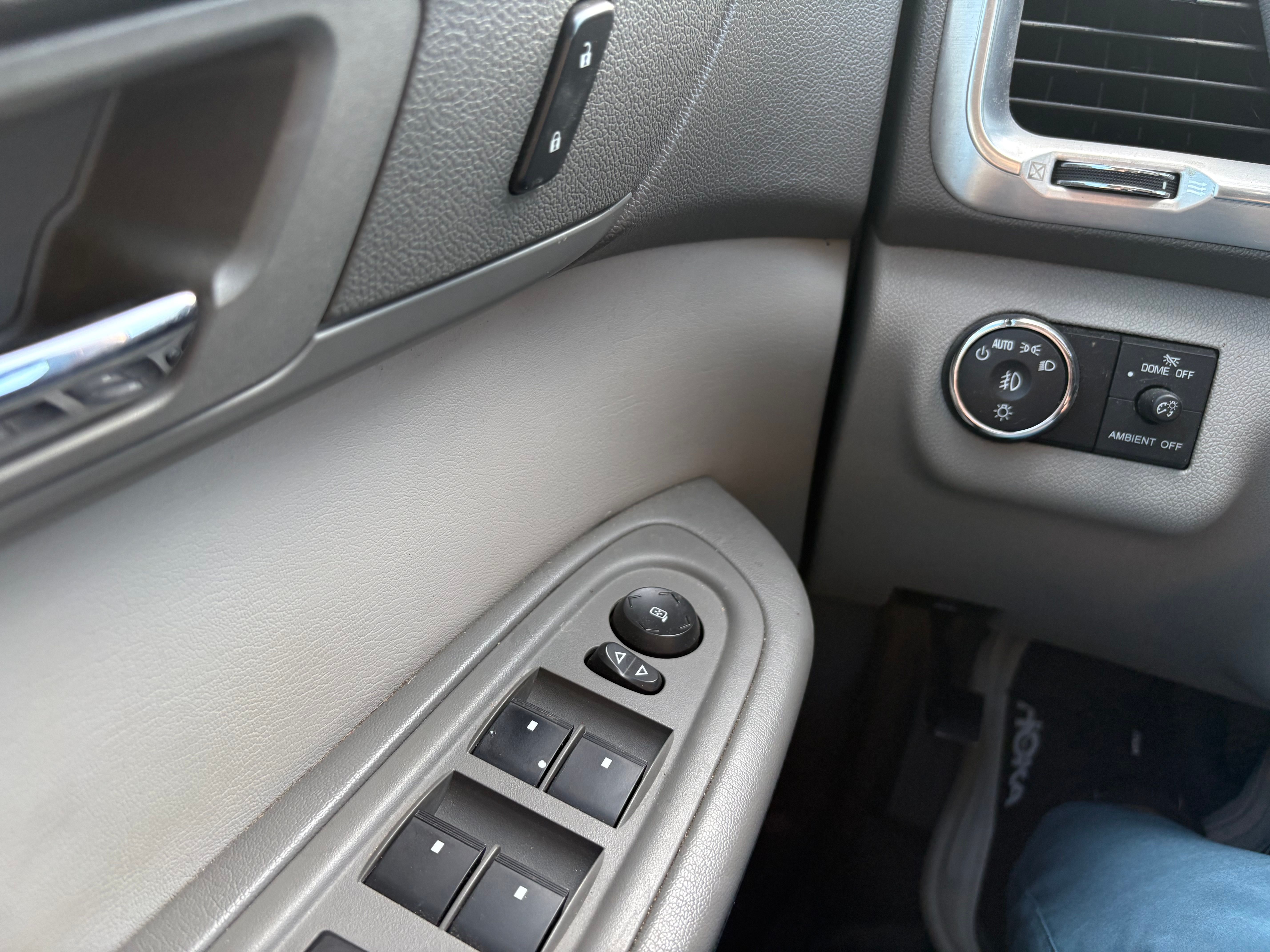 Used 2014 GMC Acadia SLT FWD image 15