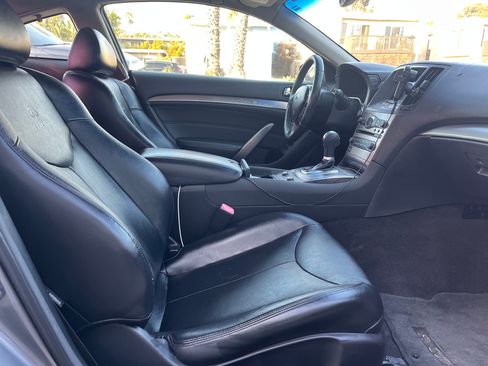 Used 2012 INFINITI G37 Journey w/ Premium Pkg RWD image 12