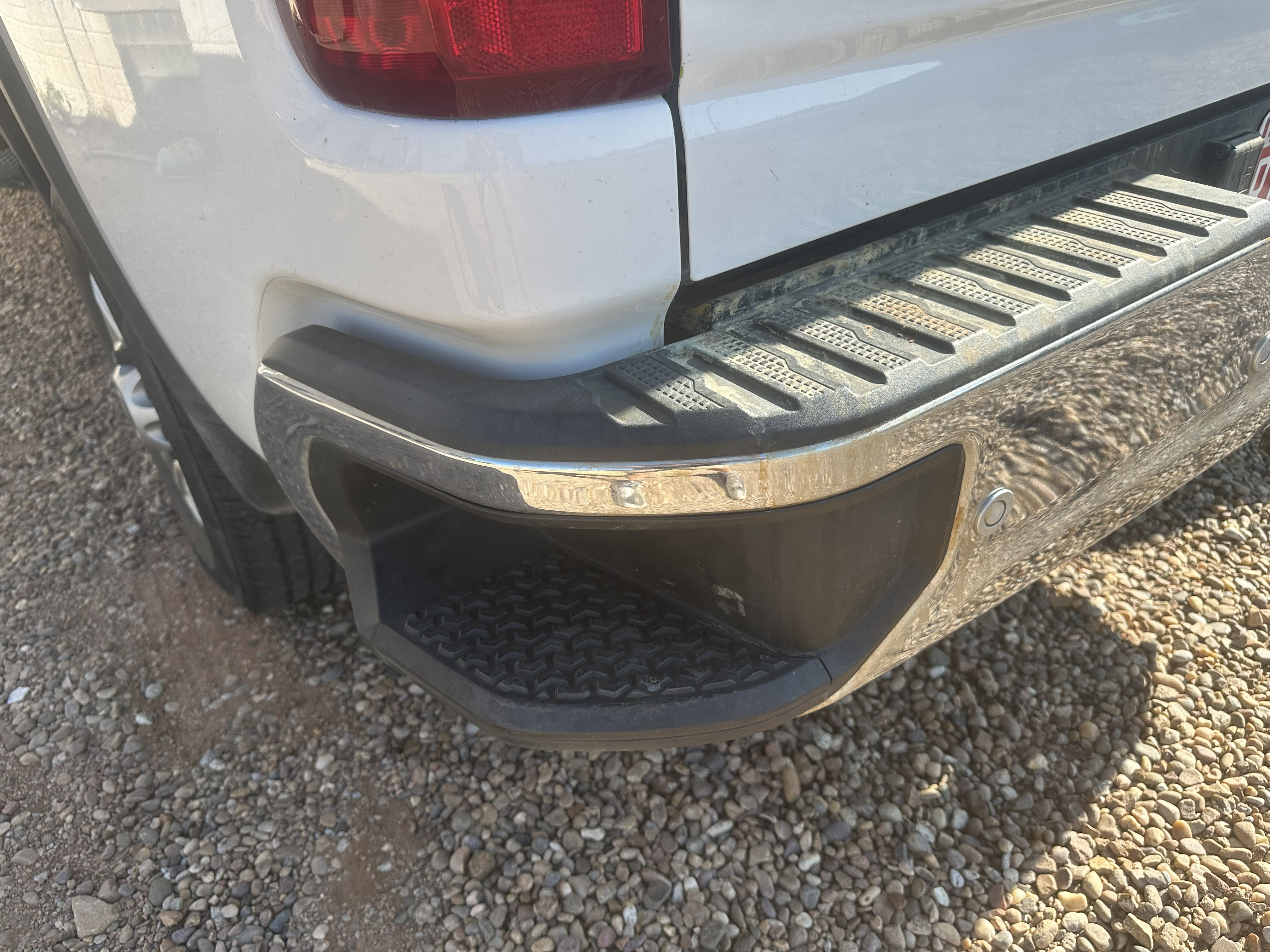 Used 2024 Chevrolet Silverado 2500 LT w/ Safety Package RWD image 23