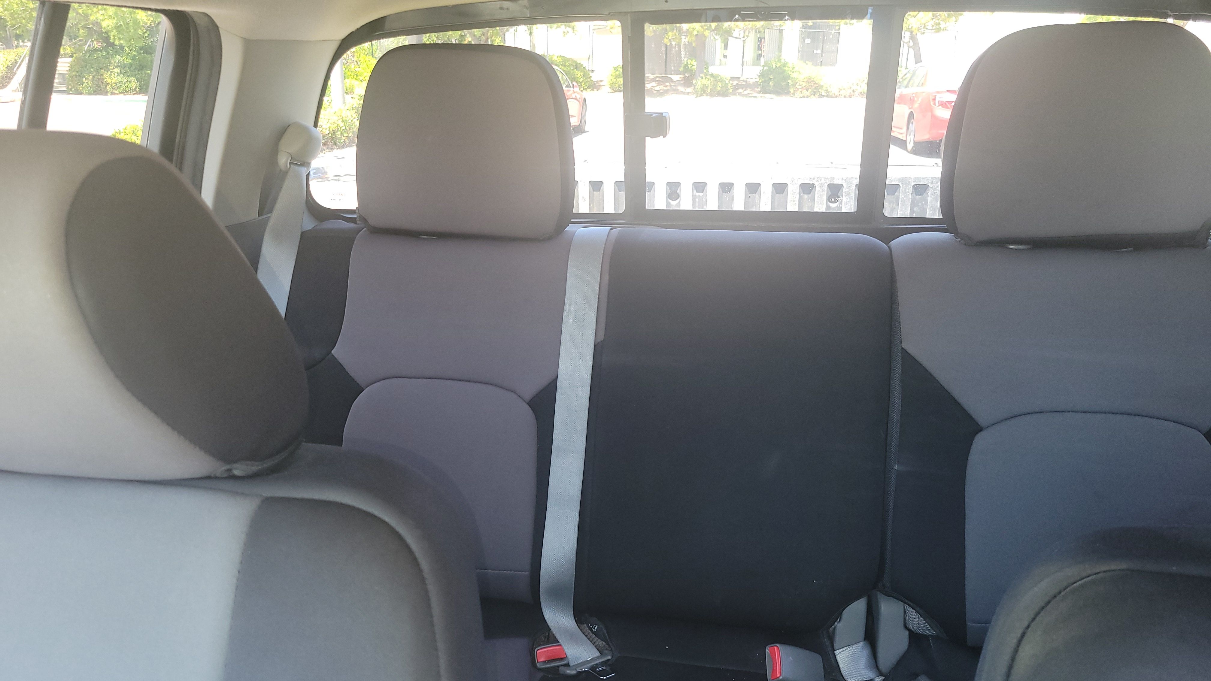 Used 2014 Nissan Frontier SV w/ SV Value Truck Package RWD image 11