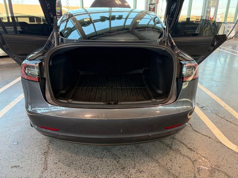 Used 2022 Tesla Model 3 Long Range image 29