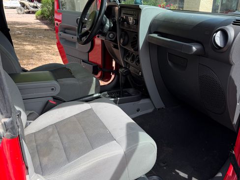 Used 2010 Jeep Wrangler Sport image 17