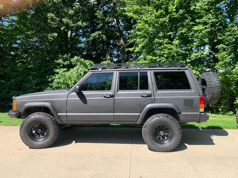 Used 2001 Jeep Cherokee Sport image 5