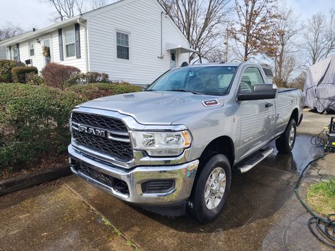 Used 2020 RAM 3500 Tradesman w/ Chrome Appearance Group image 1
