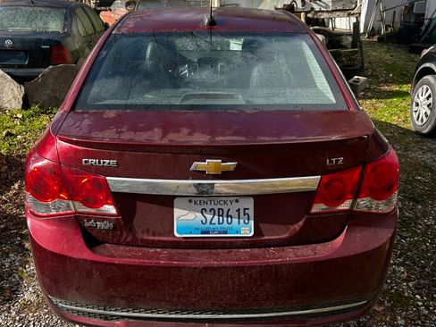 Used 2016 Chevrolet Cruze LTZ w/ Sun, Sound and Sport Package image 5