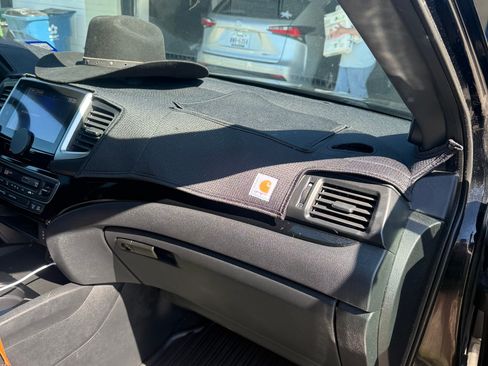 Used 2018 Honda Ridgeline Black Edition image 17