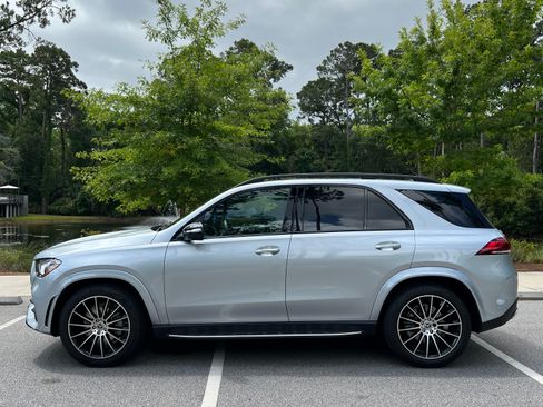 Used 2023 Mercedes-Benz GLE 350 350 Sport Utility 4D image 4