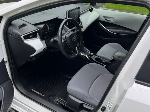 Used 2020 Toyota Corolla SE FWD image 8
