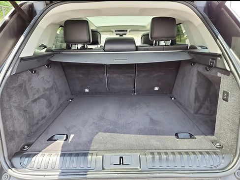 Used 2019 Land Rover Range Rover Sport HSE image 6