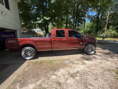 Used 2012 Ford F350 Lariat w/ Lariat Ultimate Pkg AWD/4WD image 1