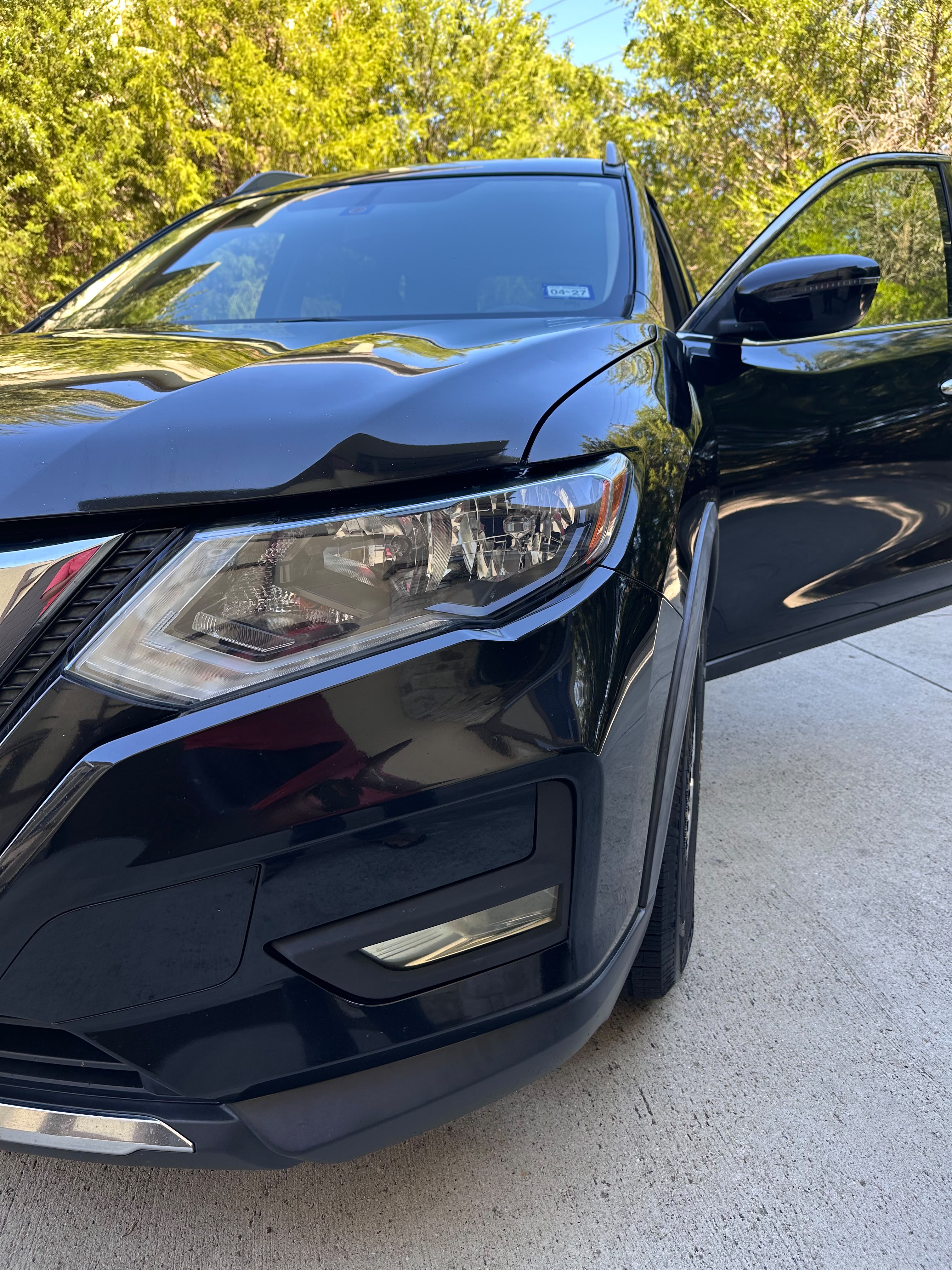 Used 2018 Nissan Rogue SV FWD image 11