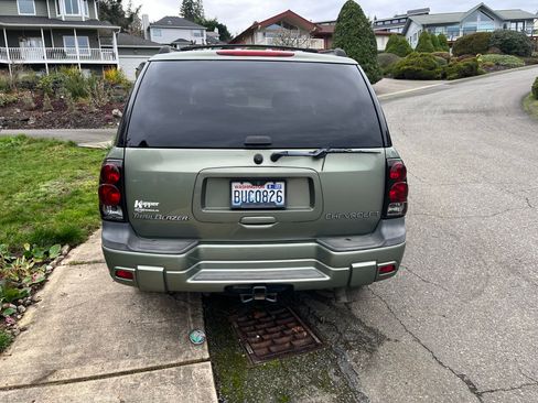 Used 2004 Chevrolet TrailBlazer LS w/ LS Preferred Equipment Group image 4