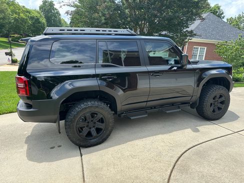 Used 2025 Toyota Land Cruiser 1958 image 4