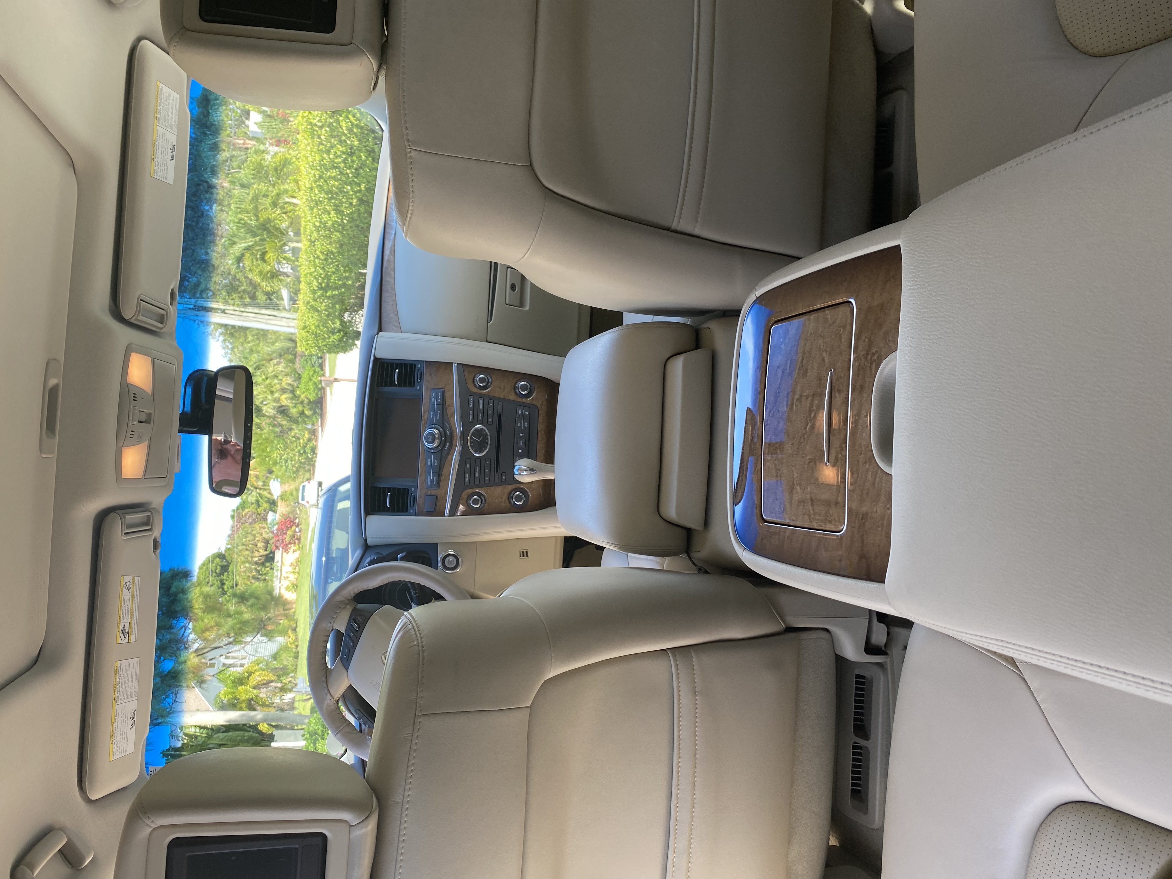 Used 2014 INFINITI QX80 4WD w/ Theater Package image 6